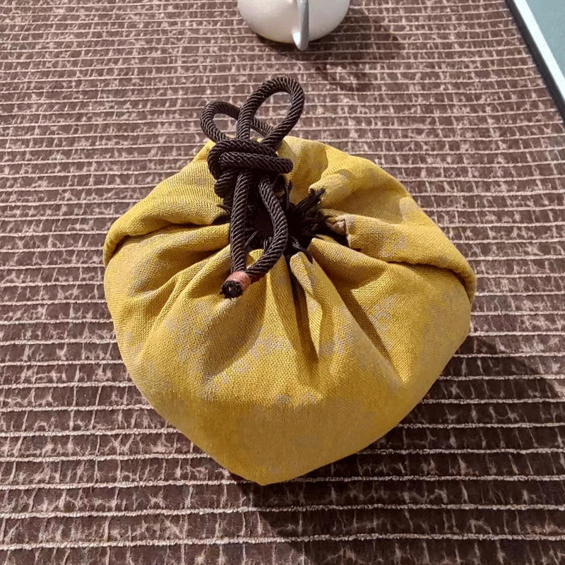 Shifuku Stil Beutel mit kreisförmigem Blumenmuster 13.5*10*5CM