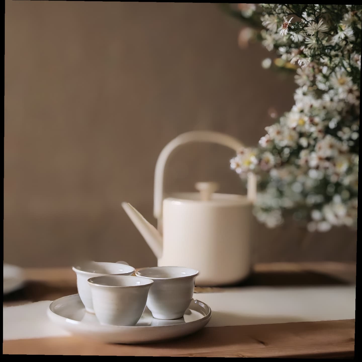 MichikoShida S Kurve Tassen 50ml /Untertassen 7,5cm W weiss