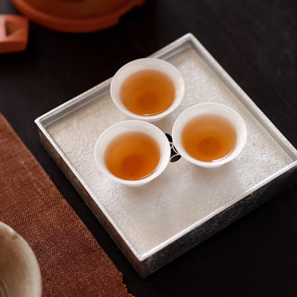 Handgefertigtes Zinn-Teeboot Quadratisch – Doppellagig für Gongfu-Tee 14,5x14,5 cm