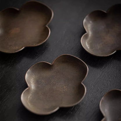 Kupfer-Untertasse Vintage – Handgefertigt, Vierblättrige Form 6,7x8,3 cm