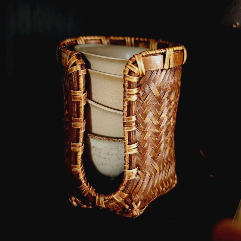 Bambus-Teetassen-Korb – Handgefertigt, U-förmig & sechseckig, 8x11 cm