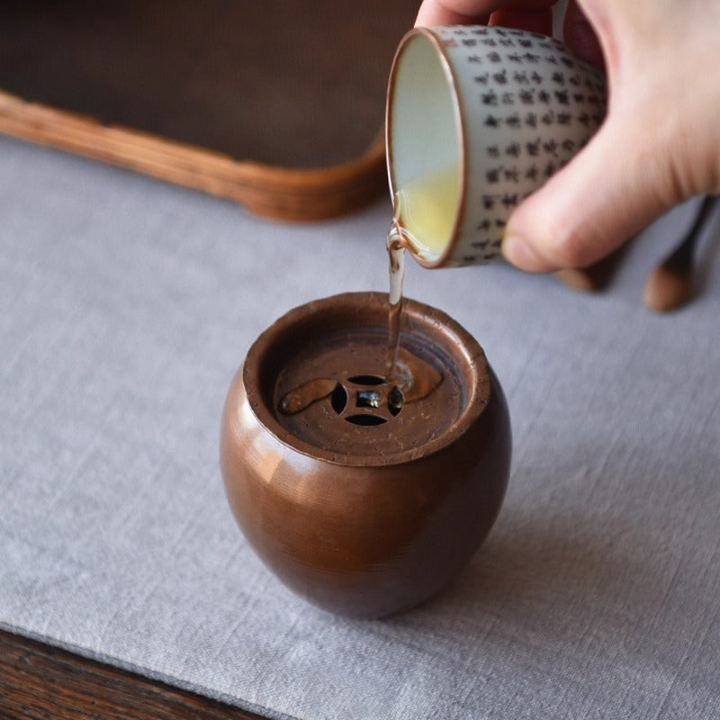 Kupfer-Kensui klein – Handgefertigt, Deckel Kupfermünzen-Design, 240 ml