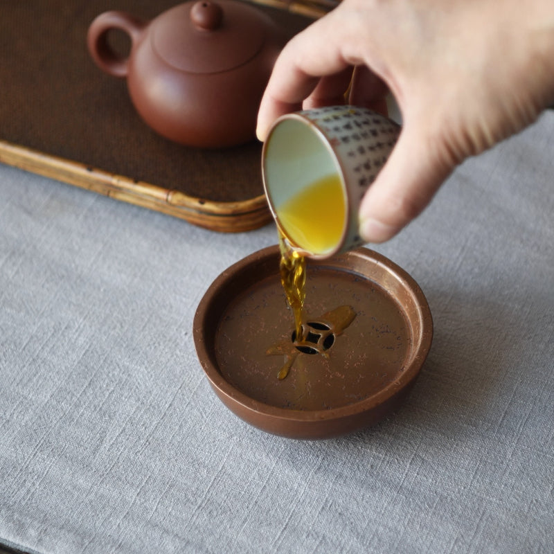 Edle kleine Kensui aus rotem Kupfer – Mit Deckel im Kupfermünzen-Design 160ml