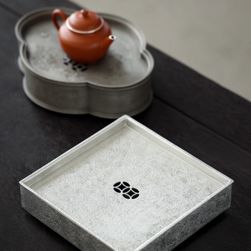Handgefertigtes Zinn-Teeboot Quadratisch – Doppellagig für Gongfu-Tee 14,5x14,5 cm
